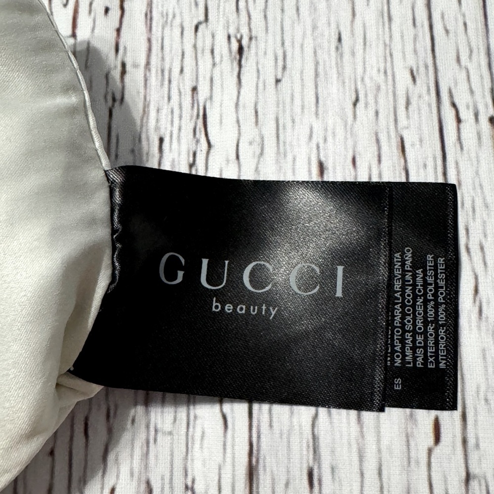 Gucci beauty  satin makeup bag - Picture 3 of 6